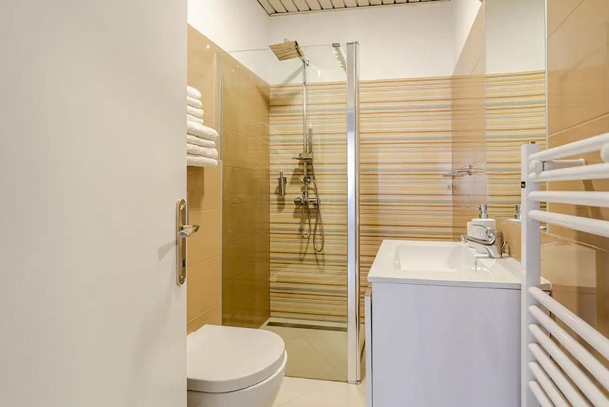Apartments Maras ポレッチ エクステリア 写真