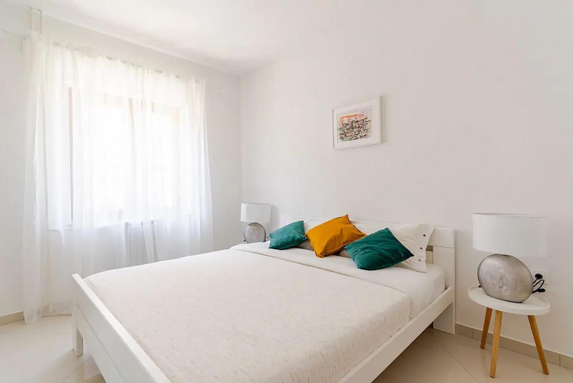 Apartments Maras ポレッチ エクステリア 写真