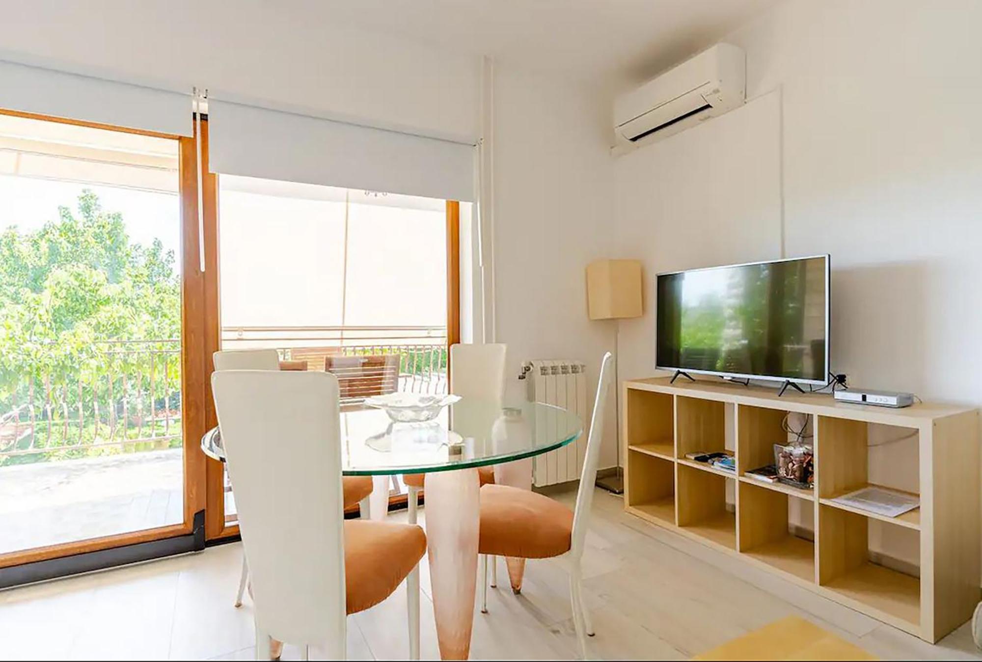 Apartments Maras ポレッチ エクステリア 写真