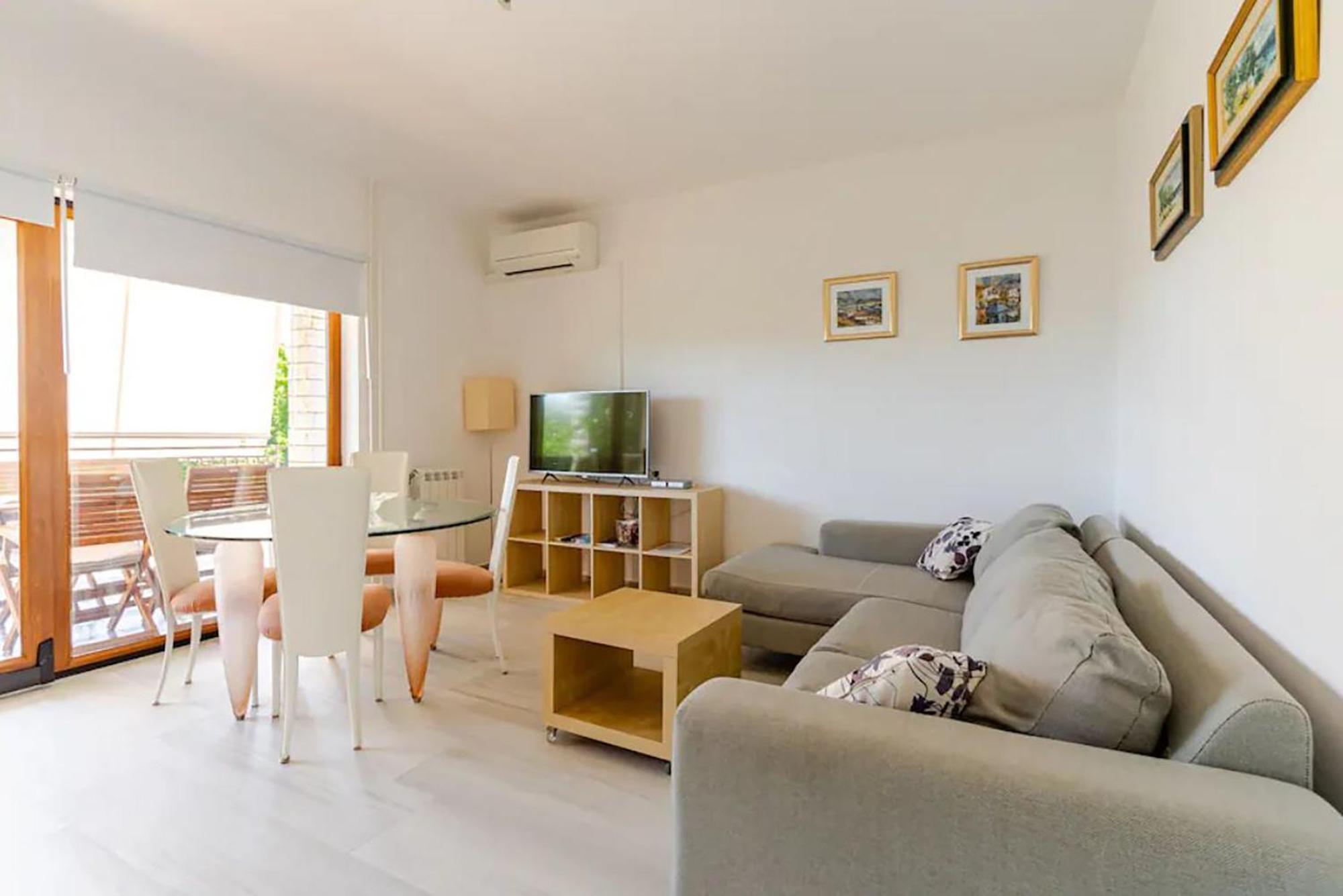 Apartments Maras ポレッチ エクステリア 写真